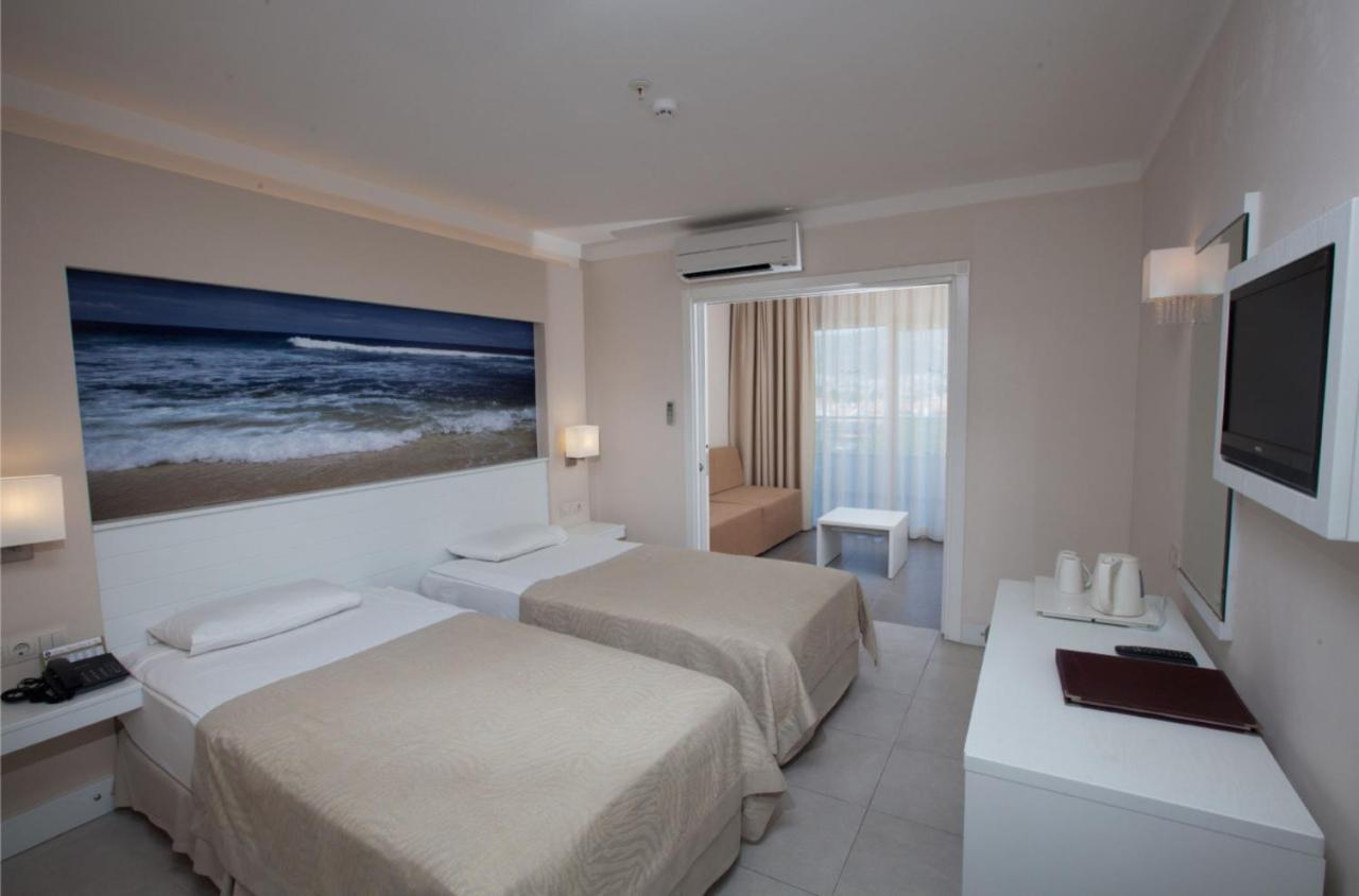 Batihan Beach Resort & Spa Kusadası Exteriör bild