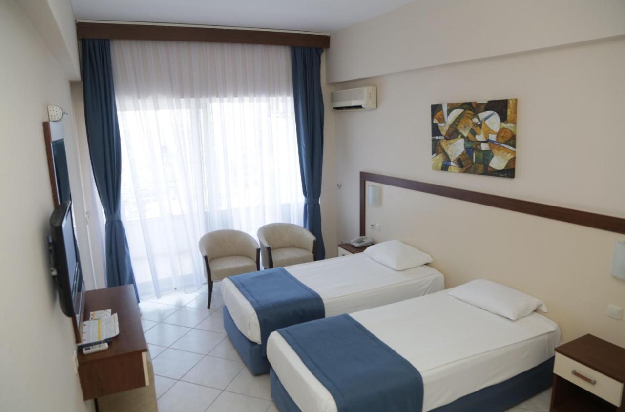 Batihan Beach Resort & Spa Kusadası Exteriör bild