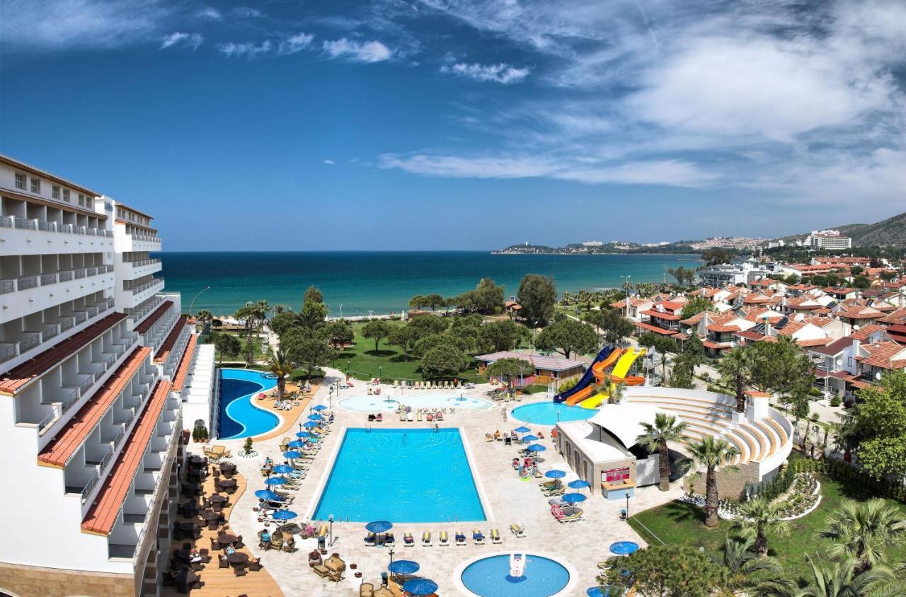 Batihan Beach Resort & Spa Kusadası Exteriör bild
