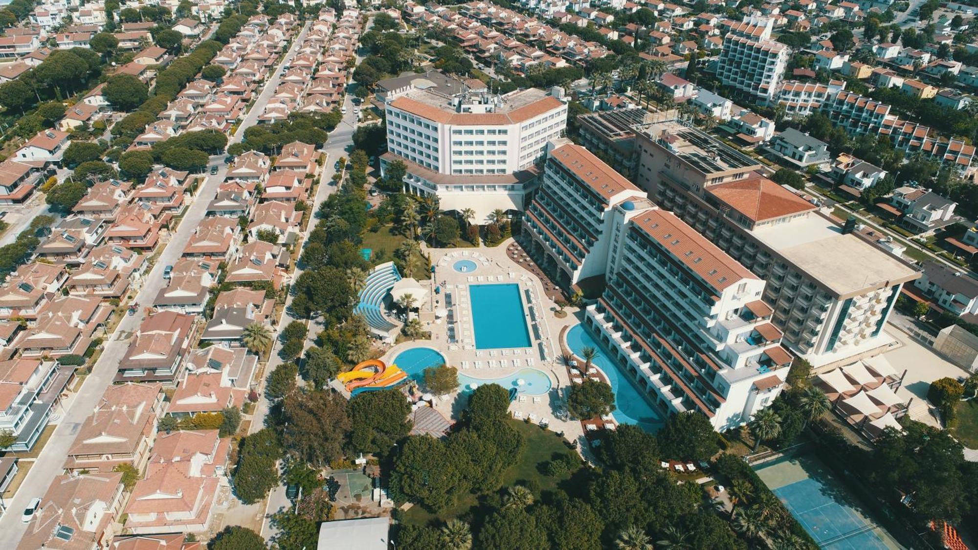 Batihan Beach Resort & Spa Kusadası Exteriör bild