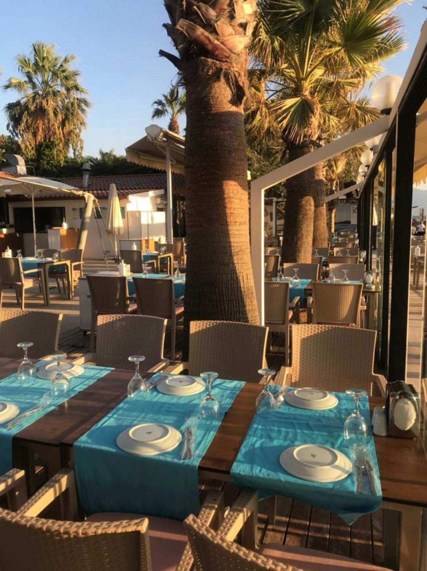 Batihan Beach Resort & Spa Kusadası Exteriör bild